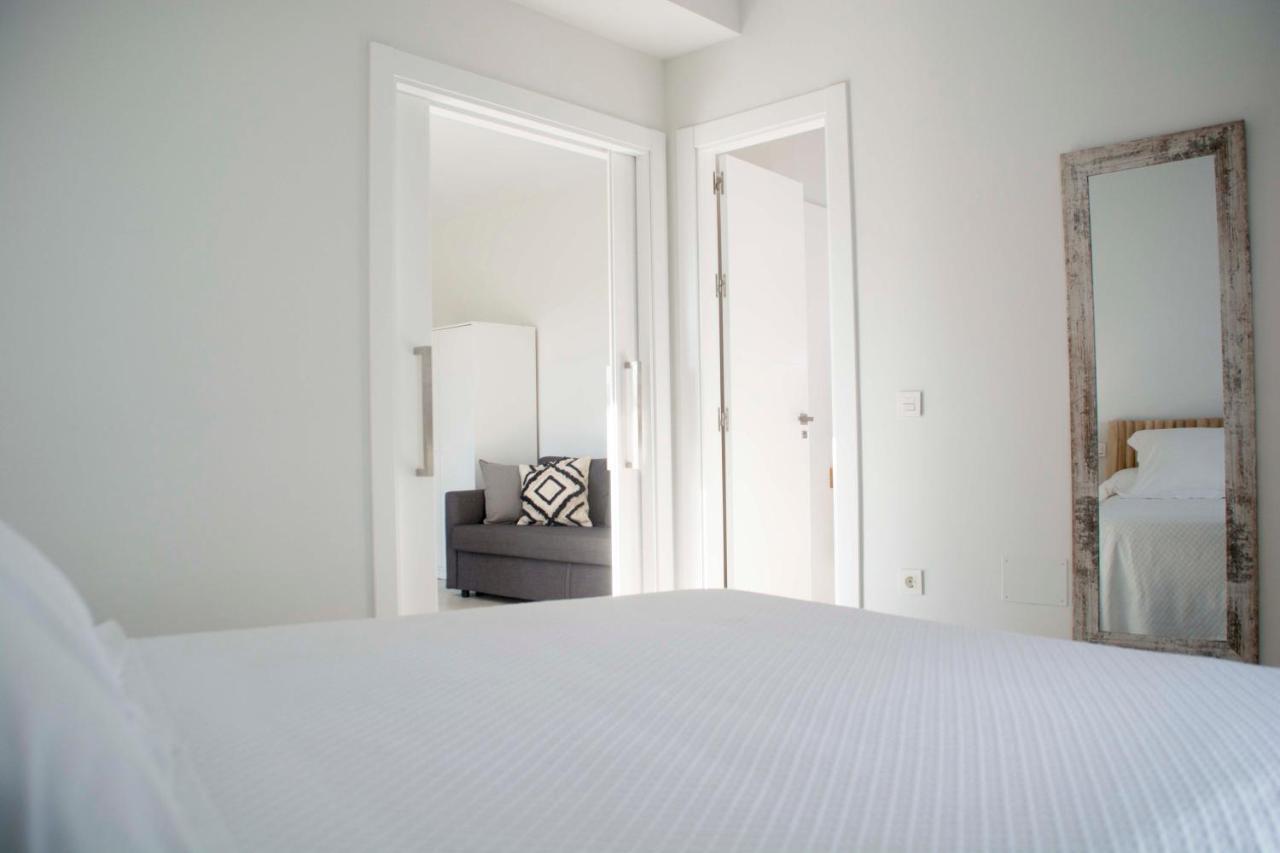Apartamentos Madreselva Fernan Perez Exteriör bild