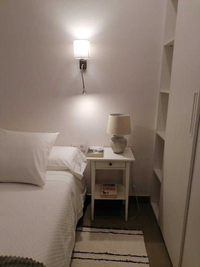 Apartamentos Madreselva Fernan Perez Exteriör bild